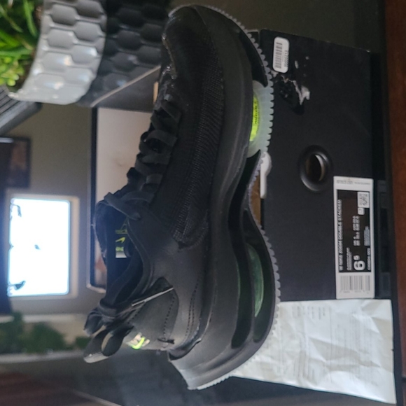 Nike zoom sneakers